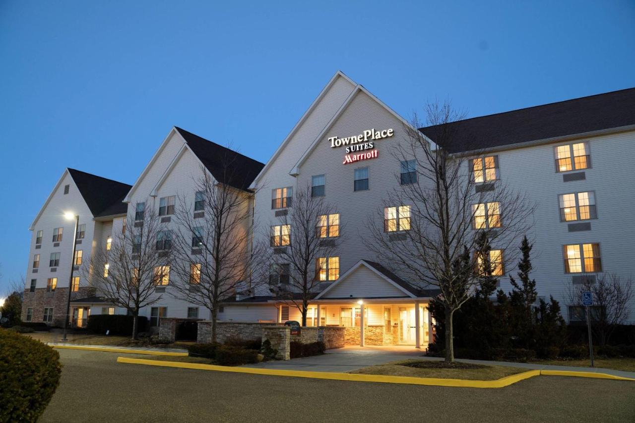 Towneplace Suites Republic Airport Long Island Farmingdale Exterior foto